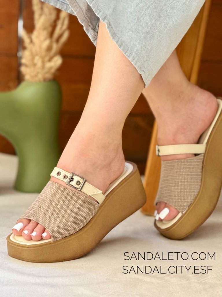 صندل زنانه آذین لژدار